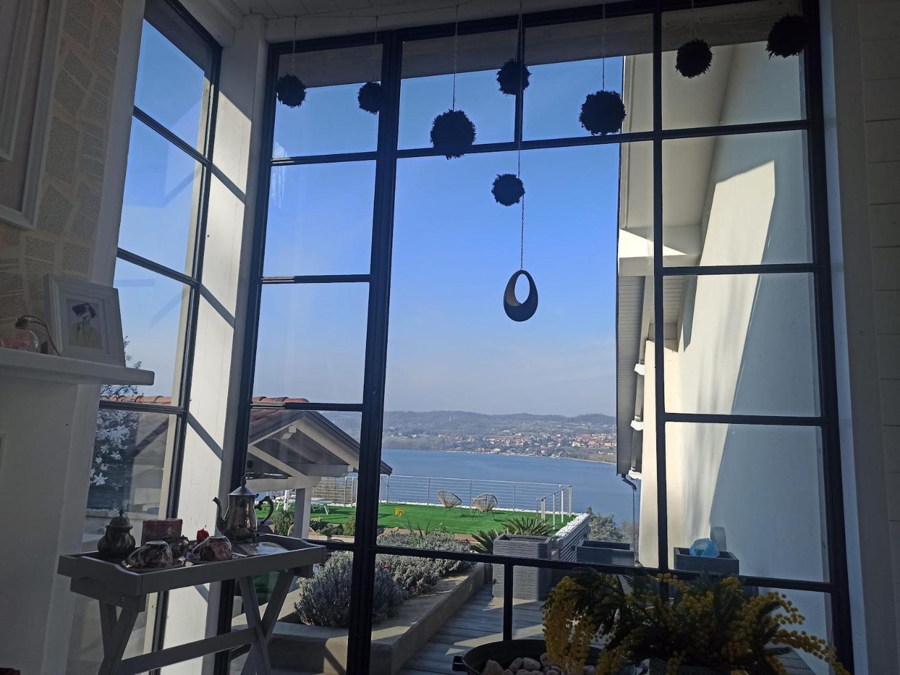 The Lake House Viverone Exterior photo